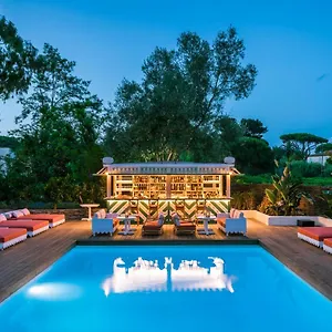 hotel-la-tartane-saint-amour.fr-provencehotel.com/